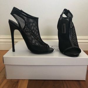 Steve Madden Mesh Heels